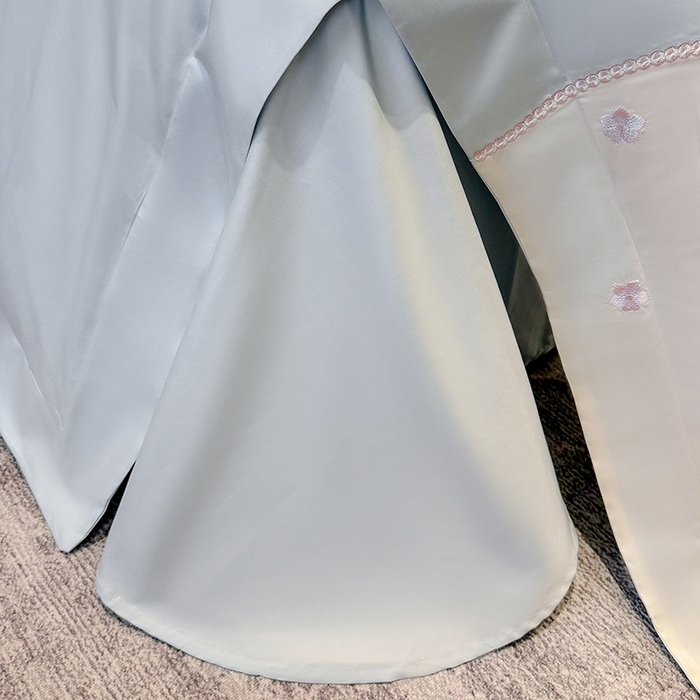 91家纺网 家纺一手货源 找家纺 优悦生活馆 2025新款全棉新疆长绒棉四件套-鸢尾花畔风格二 鸢尾花畔-浅云蓝