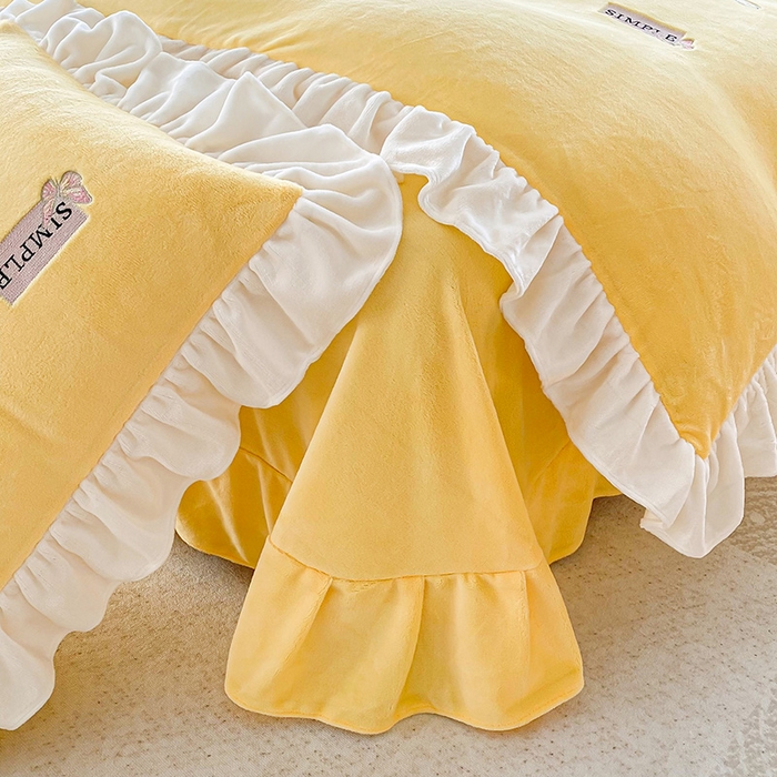 91家纺网 家纺一手货源 找家纺 梵克保罗 2025新款高克重全消光牛奶绒蕾丝刺绣韩版花边四件套-蝶恋花（带无纺布包装） 柠檬黄