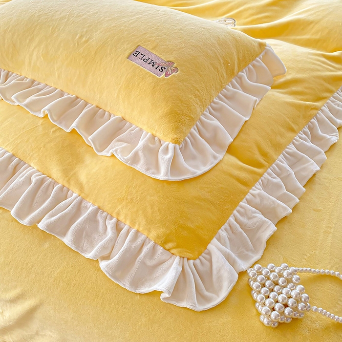 91家纺网 家纺一手货源 找家纺 梵克保罗 2025新款高克重全消光牛奶绒蕾丝刺绣韩版花边四件套-蝶恋花（带无纺布包装） 柠檬黄