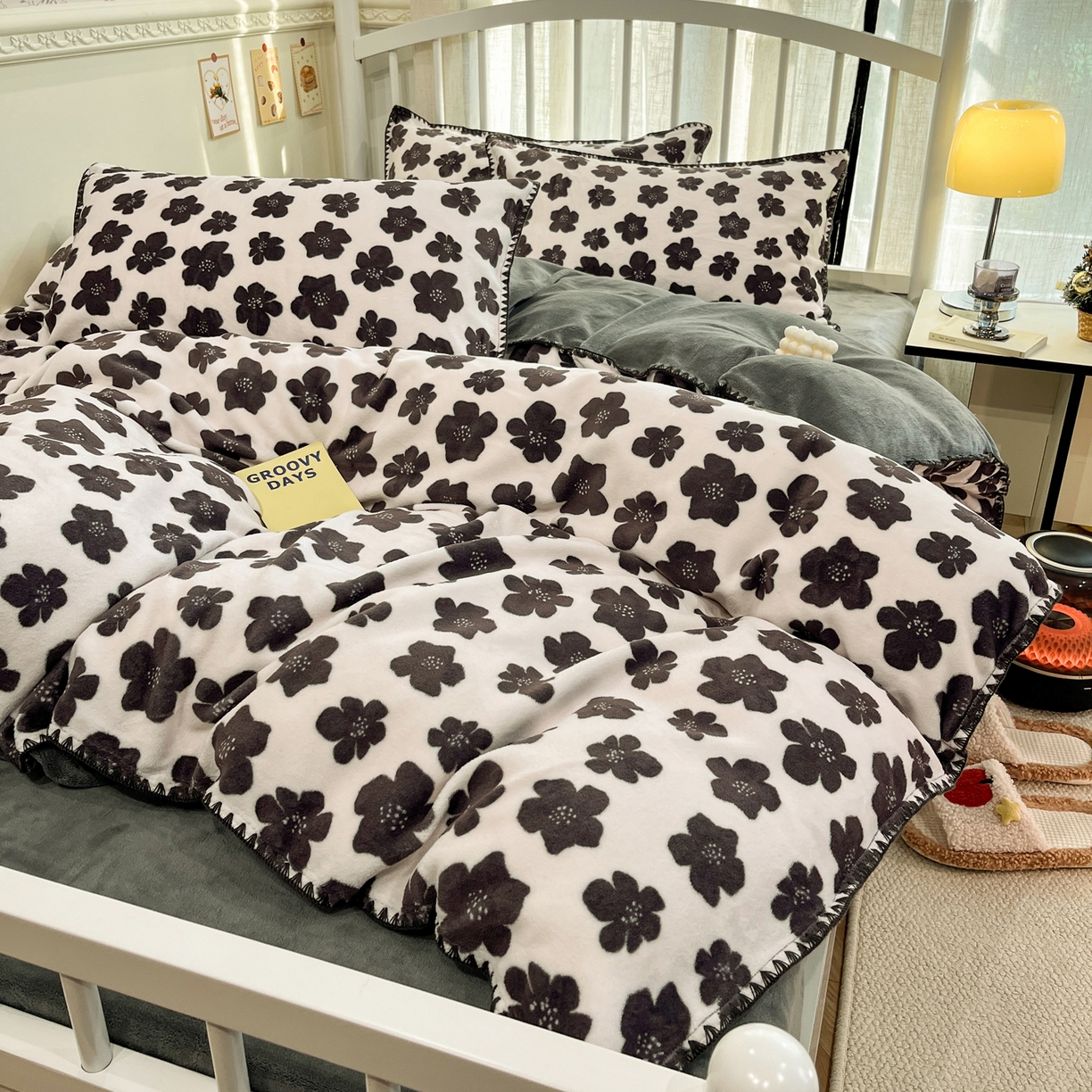 91家纺网 家纺一手货源 找家纺 雅居纺家纺 2025新款贝壳边牛奶绒四件套 贝壳边 春风十里-灰