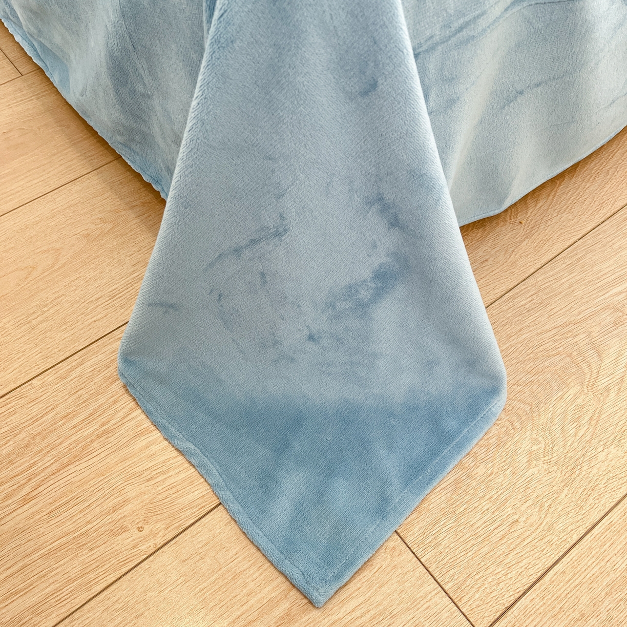 91家纺网 家纺一手货源 找家纺 梓之赫 2025新款大版羊羔绒牛奶绒卡通四件套冬季加厚保暖 晚安狗-蓝