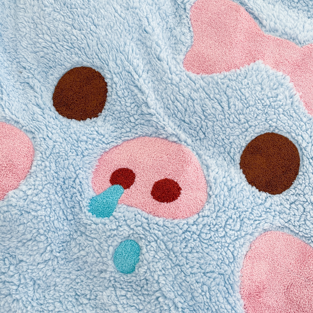 91家纺网 家纺一手货源 找家纺 梓之赫 2025新款大版羊羔绒牛奶绒卡通四件套冬季加厚保暖 爱心猪猪-蓝