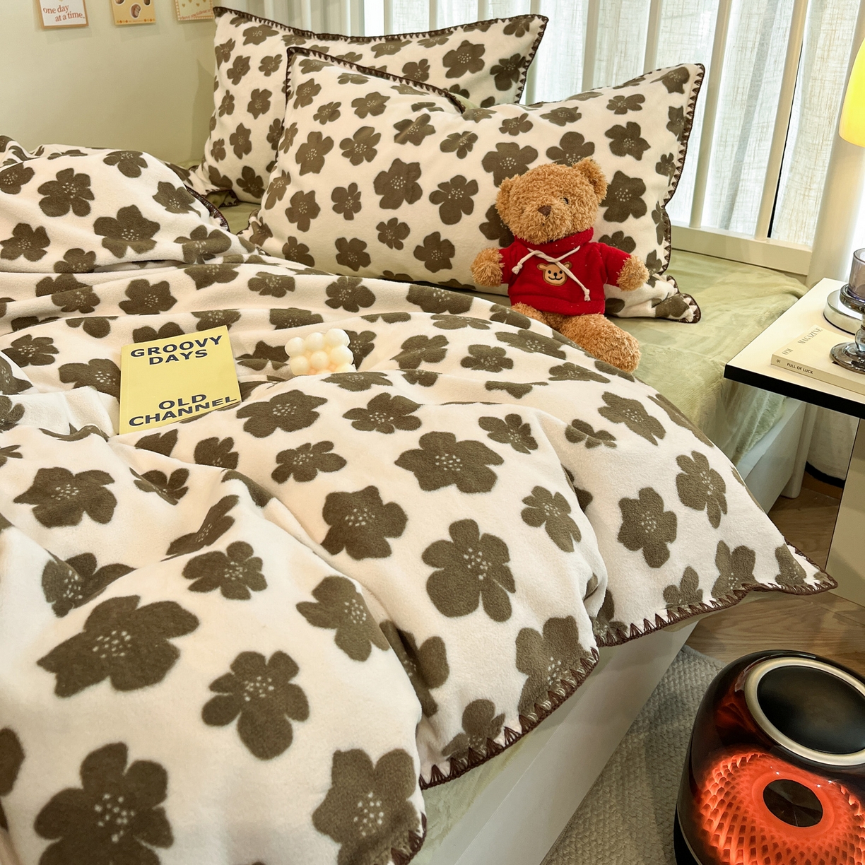 91家纺网 家纺一手货源 找家纺 雅居纺家纺 2025新款贝壳边牛奶绒四件套 贝壳边 春风十里-绿