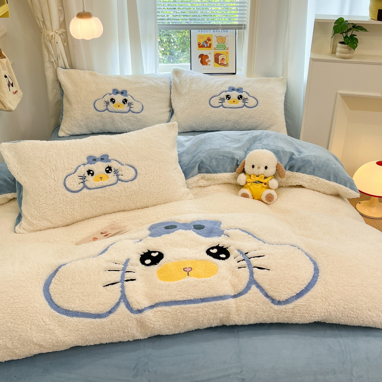 梓之赫 2025新款大版羊羔绒牛奶绒卡通四件套冬季加厚保暖 大耳鼠狗-白蓝