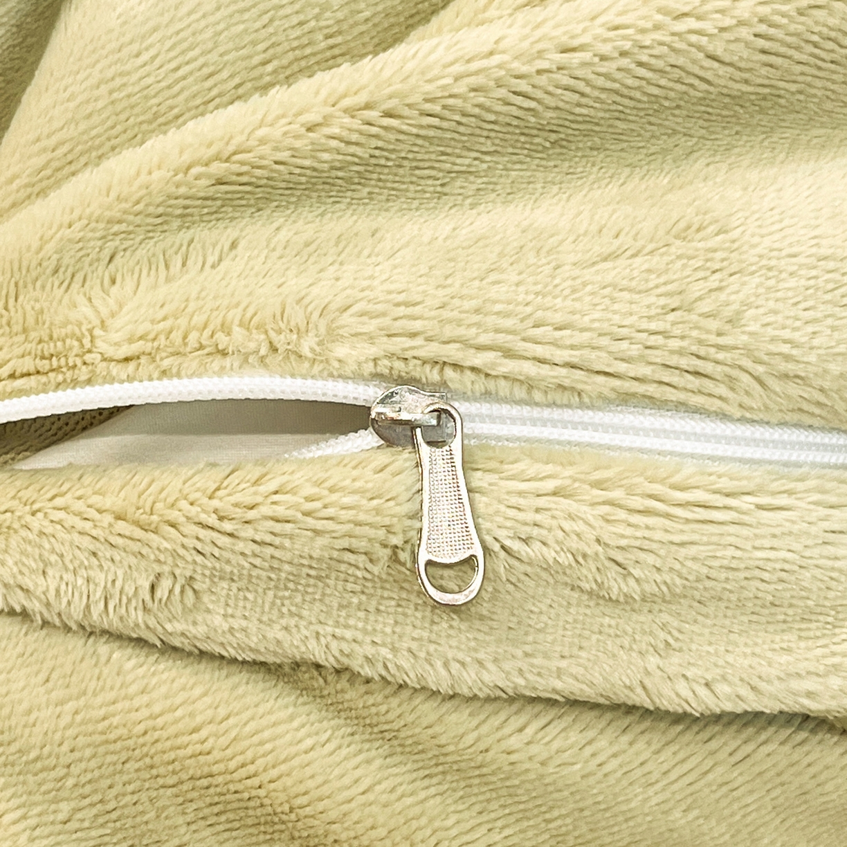 91家纺网 家纺一手货源 找家纺 雅居纺家纺 2025新款贝壳边牛奶绒四件套 贝壳边 春风十里-绿