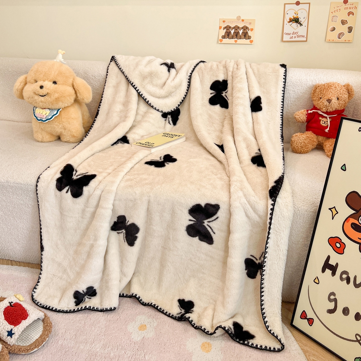 91家纺网 家纺一手货源 找家纺 雅居纺家纺 2025新款贝壳边双面兔绒印花毛毯 毛毯-蝴蝶梦境