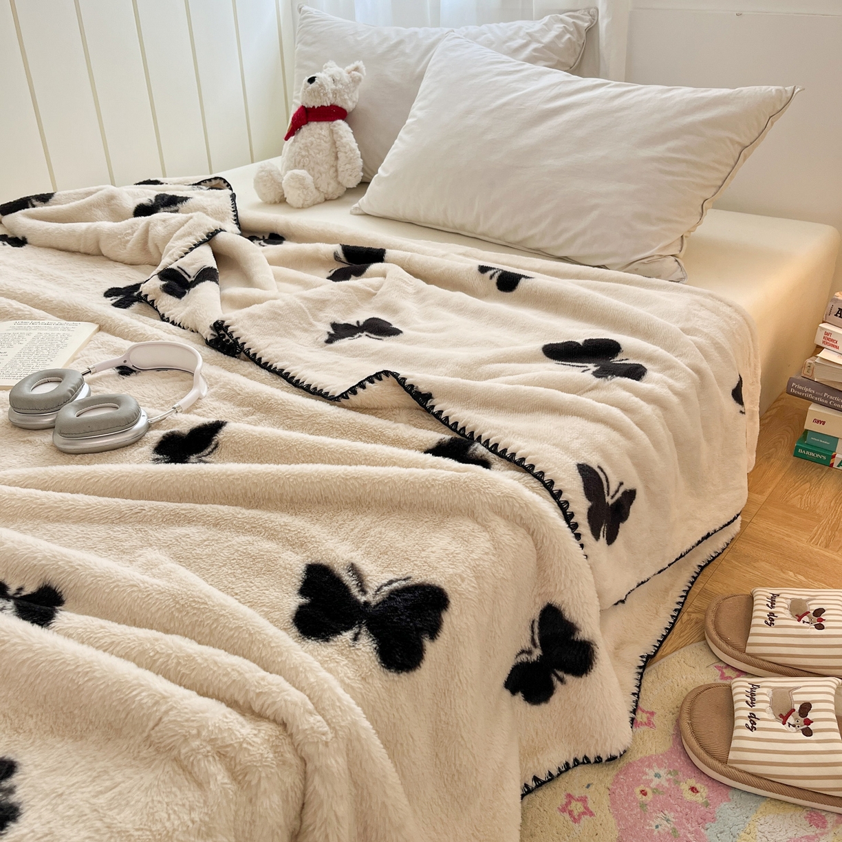 91家纺网 家纺一手货源 找家纺 雅居纺家纺 2025新款贝壳边双面兔绒印花毛毯 毛毯-蝴蝶梦境