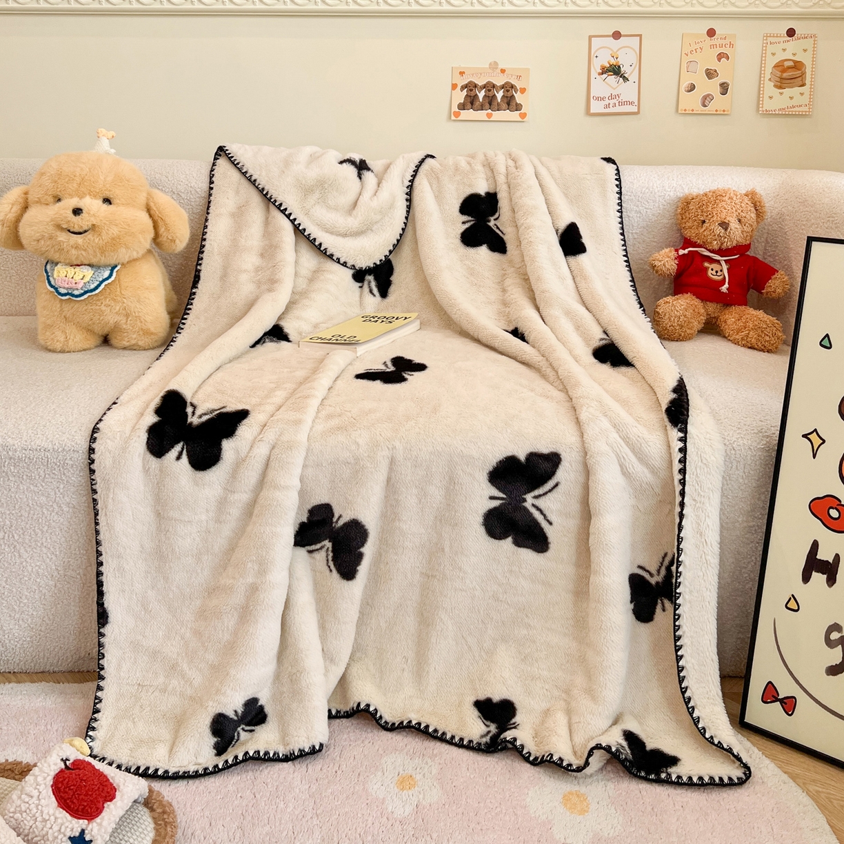 91家纺网 家纺一手货源 找家纺 （总）雅居纺家纺 2025新款贝壳边双面兔绒印花毛毯