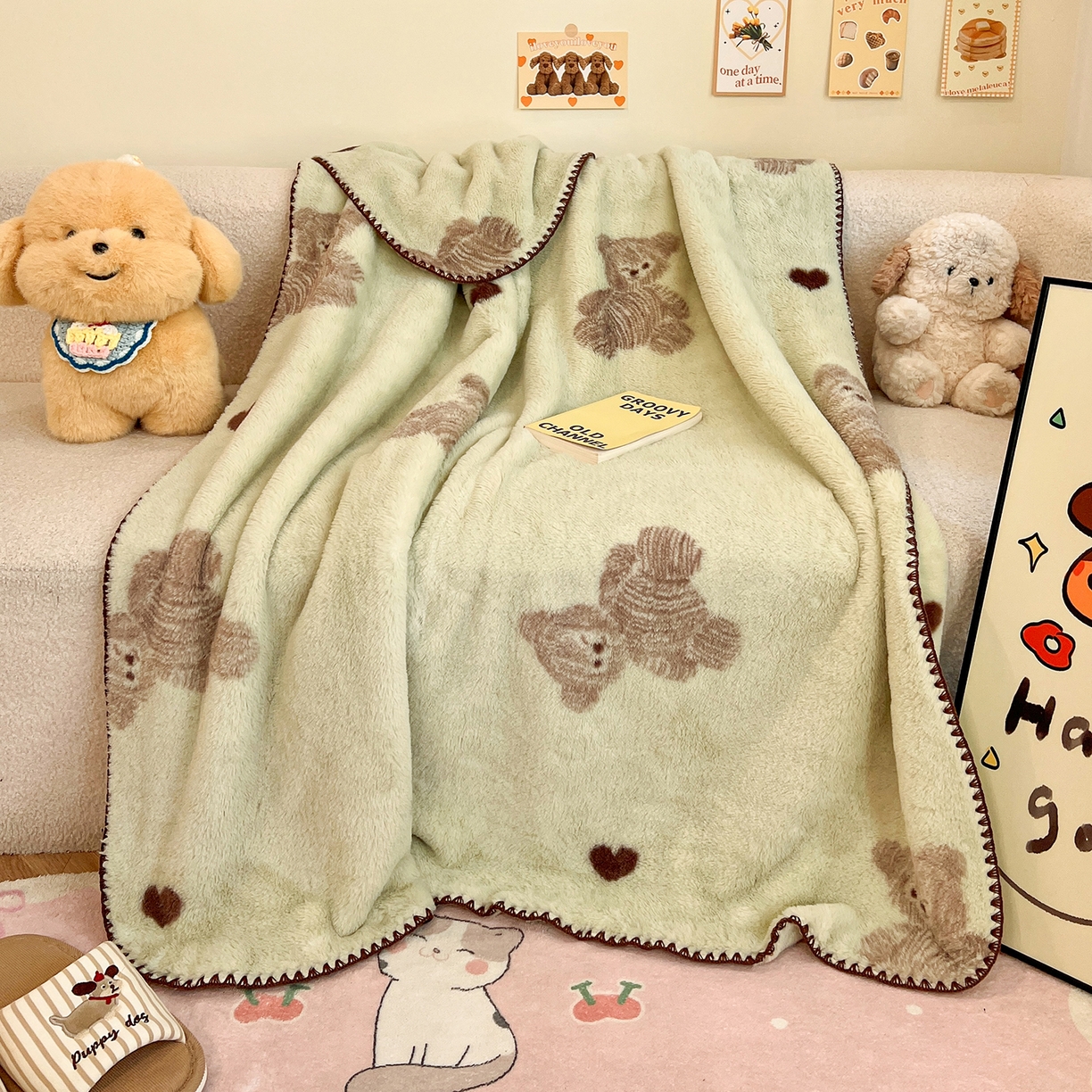 雅居纺家纺 2025新款贝壳边双面兔绒印花毛毯 毛毯-爱心熊绿