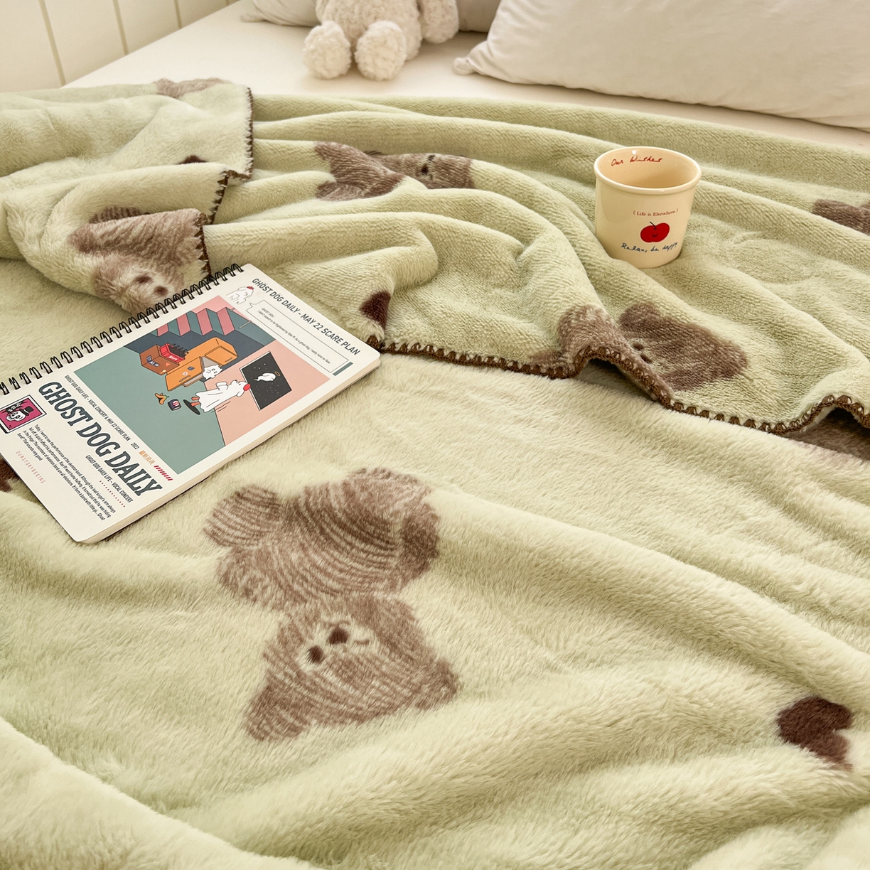 91家纺网 家纺一手货源 找家纺 雅居纺家纺 2025新款贝壳边双面兔绒印花毛毯 毛毯-爱心熊绿