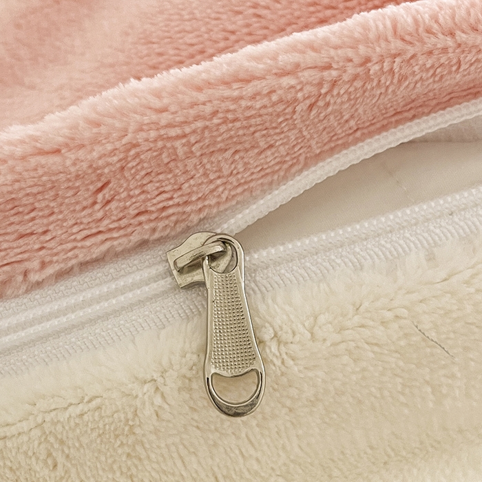 91家纺网 家纺一手货源 找家纺 （总）雅居纺家纺 2025新款高克重牛奶绒毛巾绣四件套-小熊系列