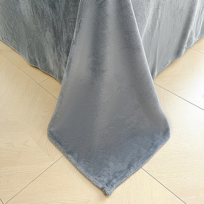 91家纺网 家纺一手货源 找家纺 雅居纺家纺 2025新款高克重牛奶绒毛巾绣四件套-小熊系列 小熊-蓝灰