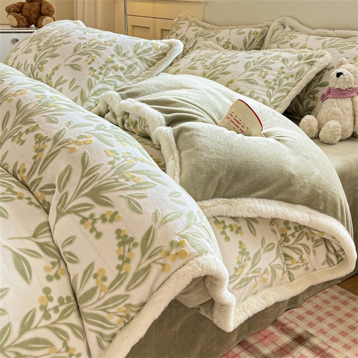 91家纺网 家纺一手货源 找家纺 （总）启程家纺 2025新款雕花牛奶绒四件套包边款