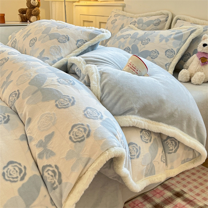 启程家纺 2025新款雕花牛奶绒四件套包边款 蝶恋花-蓝-包边款