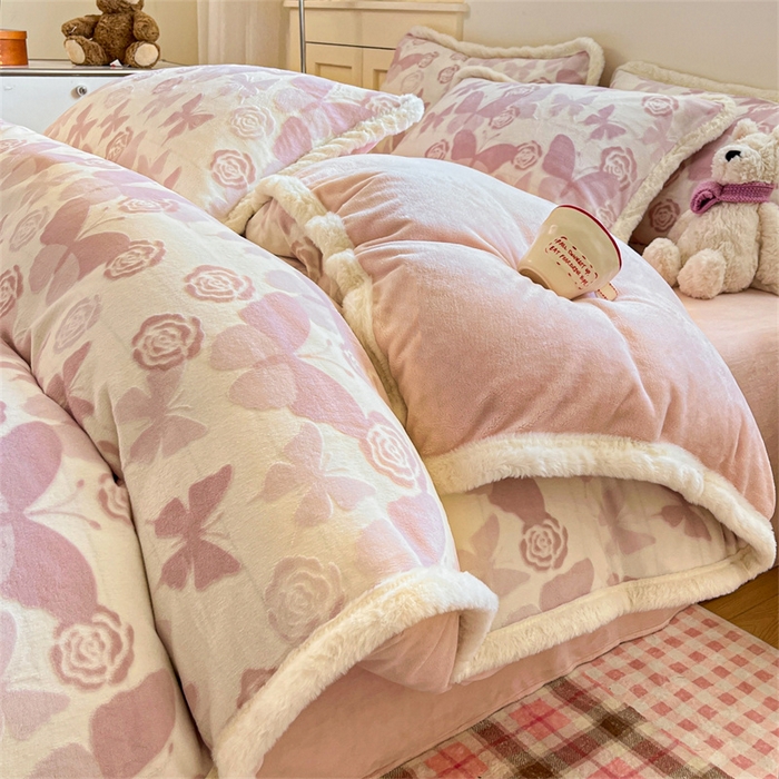 启程家纺 2025新款雕花牛奶绒四件套包边款 蝶恋花-粉-包边款