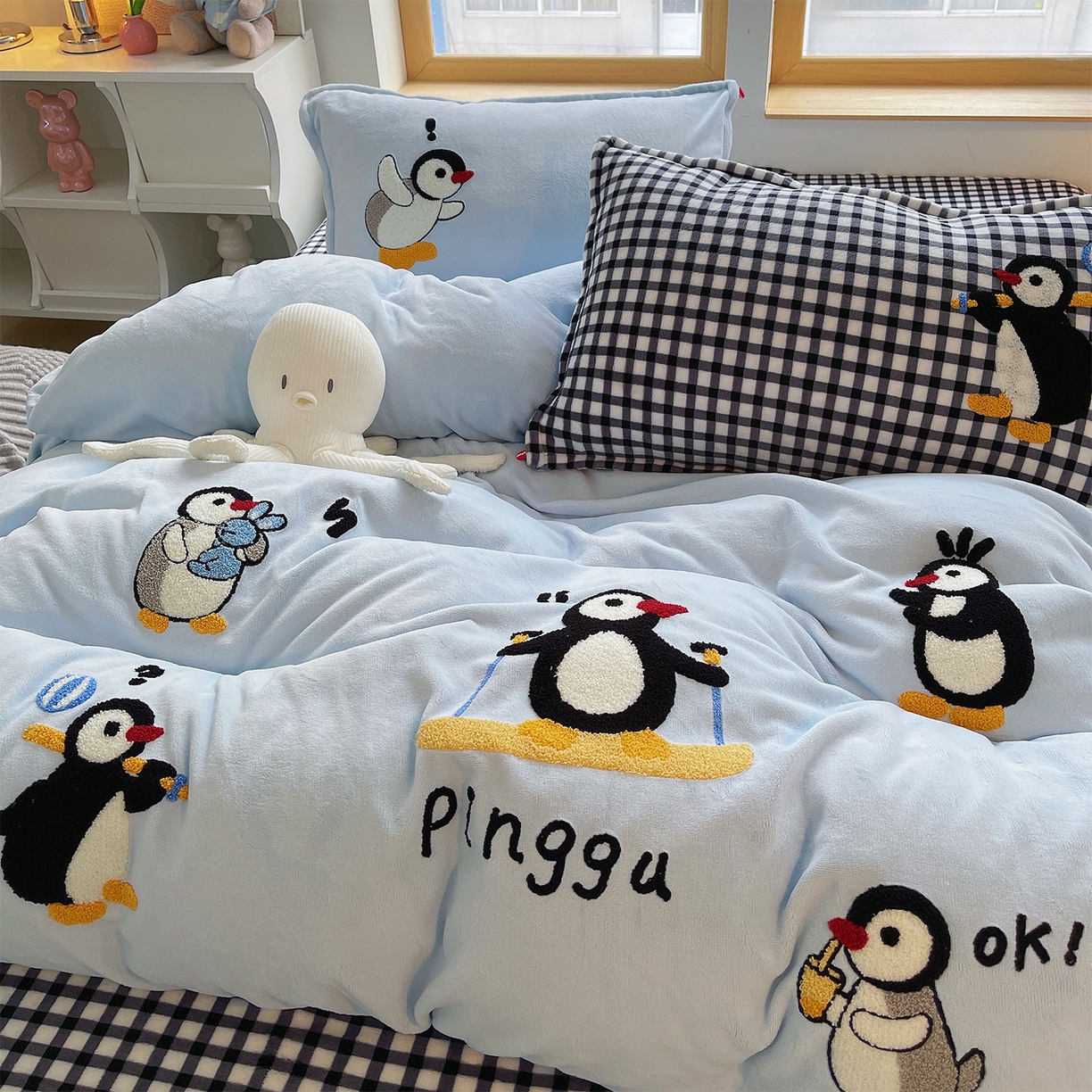 91家纺网 家纺一手货源 找家纺 炫拼家纺 2025新款高克重牛奶绒满版毛巾绣卡通加厚四件套-糯米系列 糯米-慢时光