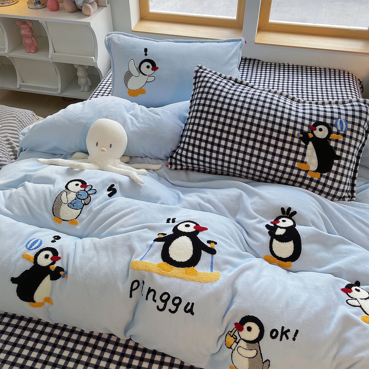 91家纺网 家纺一手货源 找家纺 炫拼家纺 2025新款高克重牛奶绒满版毛巾绣卡通加厚四件套-糯米系列 糯米-慢时光