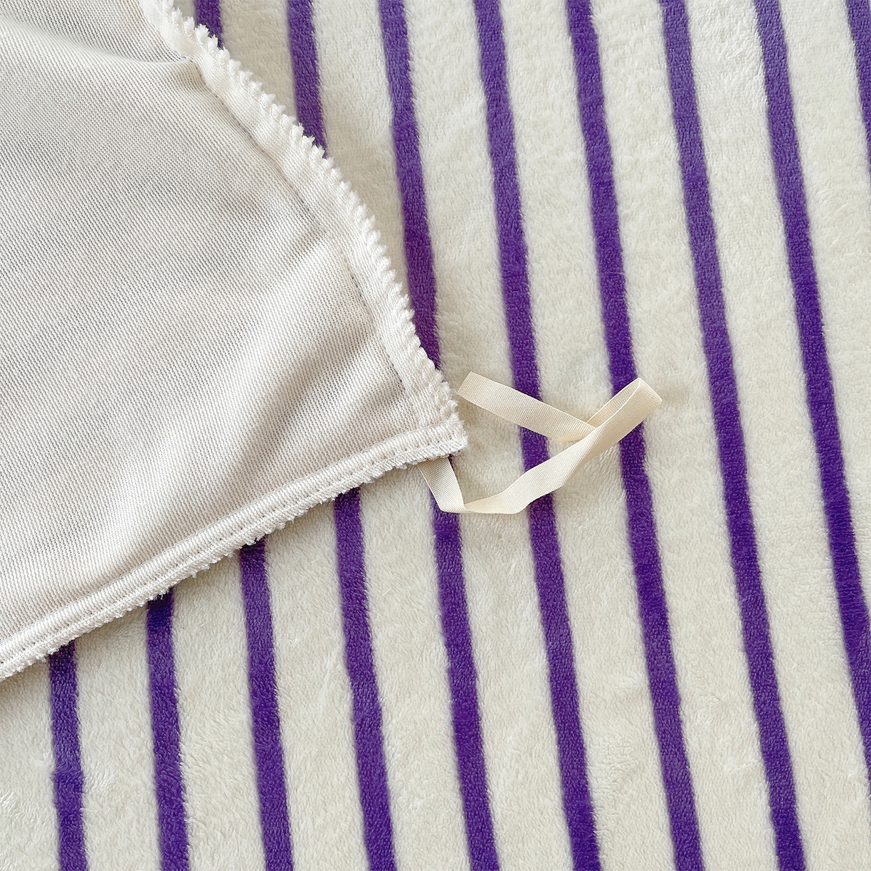 91家纺网 家纺一手货源 找家纺 炫拼家纺 2025新款高克重牛奶绒满版毛巾绣卡通加厚四件套-糯米系列 糯米-水果派对