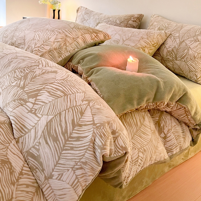 91家纺网 家纺一手货源 找家纺 （总）雅居纺家纺 2025新款花卉雕花绒加厚保暖四件套