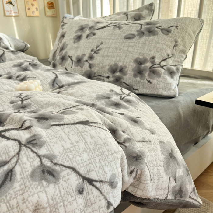 91家纺网 家纺一手货源 找家纺 （总）雅居纺家纺 2025新款花卉雕花绒加厚保暖四件套