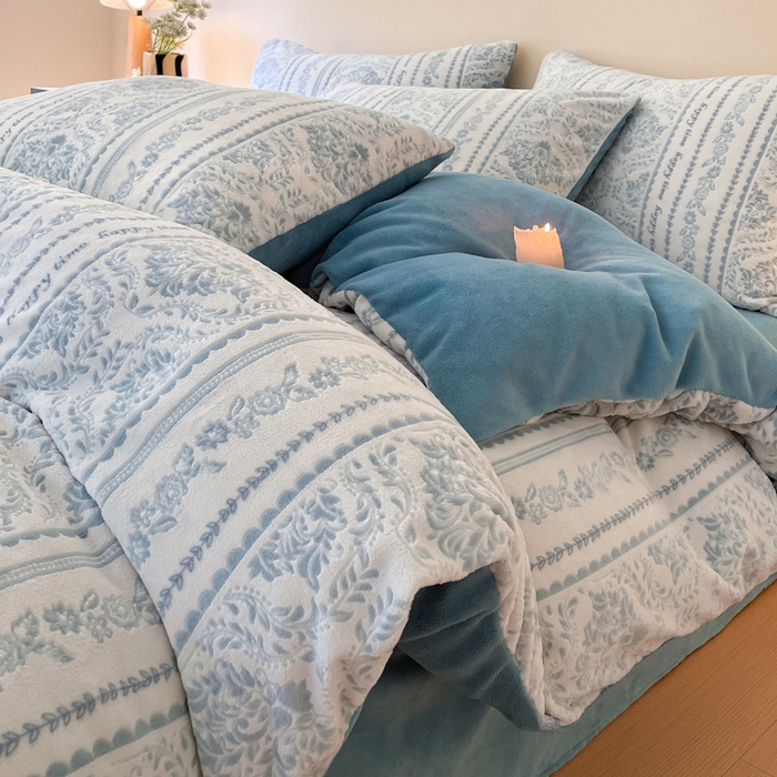 雅居纺家纺 2025新款花卉雕花绒加厚保暖四件套 法式风情-蓝