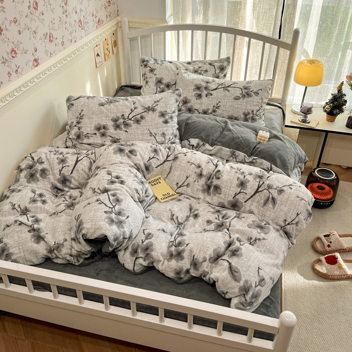 91家纺网 家纺一手货源 找家纺 （总）雅居纺家纺 2025新款花卉雕花绒加厚保暖四件套