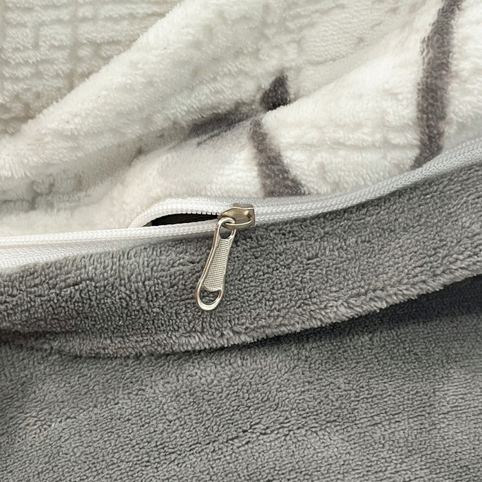 91家纺网 家纺一手货源 找家纺 雅居纺家纺 2025新款花卉雕花绒加厚保暖四件套 柏林梦境-灰