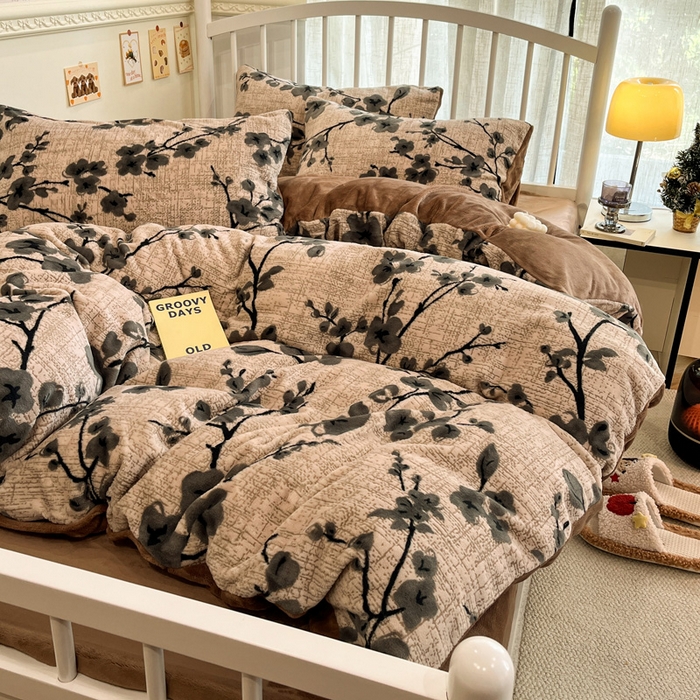 91家纺网 家纺一手货源 找家纺 雅居纺家纺 2025新款花卉雕花绒加厚保暖四件套 柏林梦境-咖