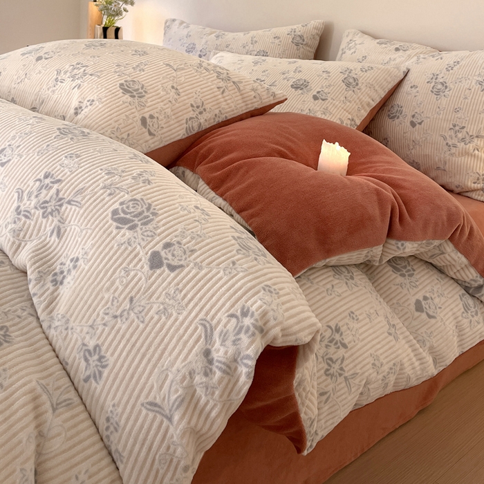 91家纺网 家纺一手货源 找家纺 （总）雅居纺家纺 2025新款花卉雕花绒加厚保暖四件套