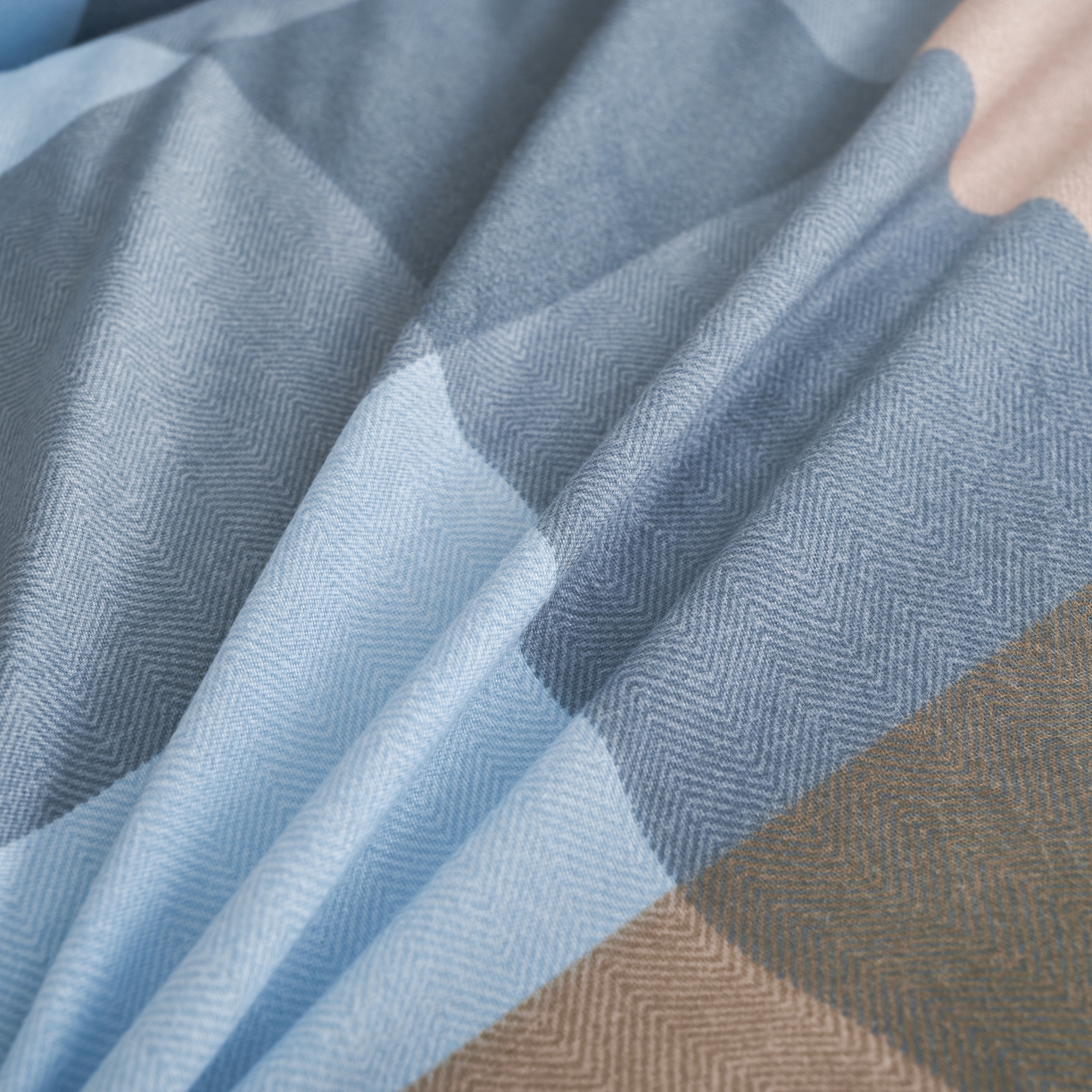 91家纺网 家纺一手货源 找家纺 鑫缘 2025直播爆款印花植物羊绒加厚磨毛单被套 千趣格