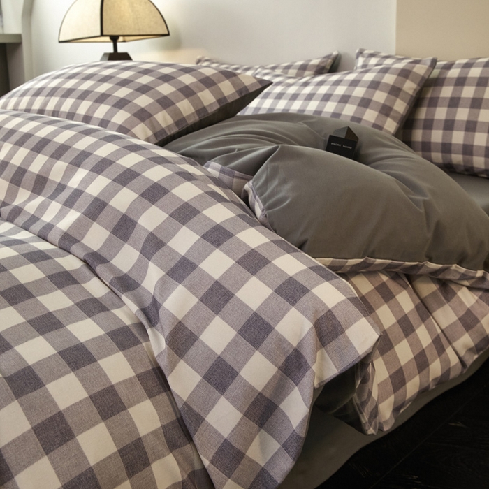 91家纺网 家纺一手货源 找家纺 雅居纺家纺 2025新款简约款全棉磨毛四件套 小格灰