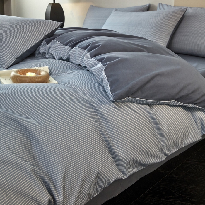 91家纺网 家纺一手货源 找家纺 雅居纺家纺 2025新款简约款全棉磨毛四件套 宁静-蓝条