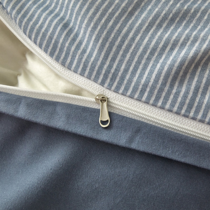 91家纺网 家纺一手货源 找家纺 雅居纺家纺 2025新款简约款全棉磨毛四件套 宁静-蓝条