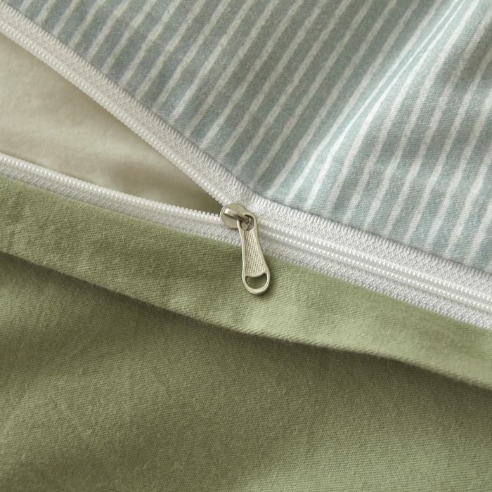 91家纺网 家纺一手货源 找家纺 雅居纺家纺 2025新款简约款全棉磨毛四件套 宁静-绿条