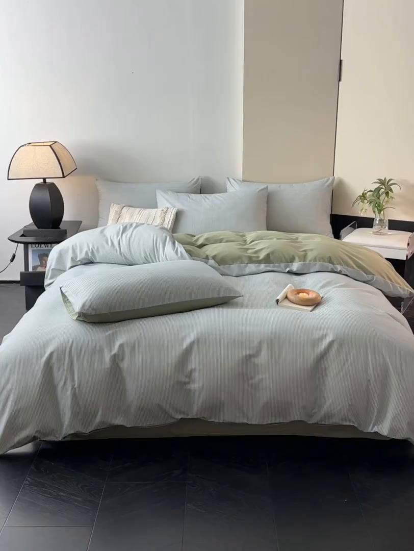 91家纺网 家纺一手货源 找家纺 雅居纺家纺 2025新款简约款全棉磨毛四件套 宁静-绿条