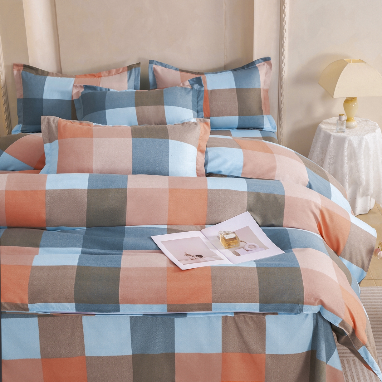 91家纺网 家纺一手货源 找家纺 鑫缘2025直播爆款印花植物羊绒加厚磨毛四件套1.2米学生三件套 千趣格