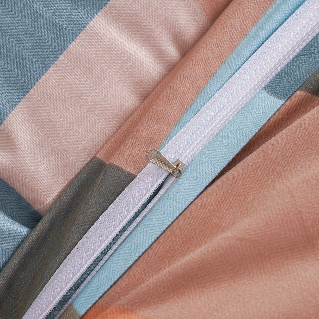 91家纺网 家纺一手货源 找家纺 鑫缘2025直播爆款印花植物羊绒加厚磨毛四件套1.2米学生三件套 千趣格