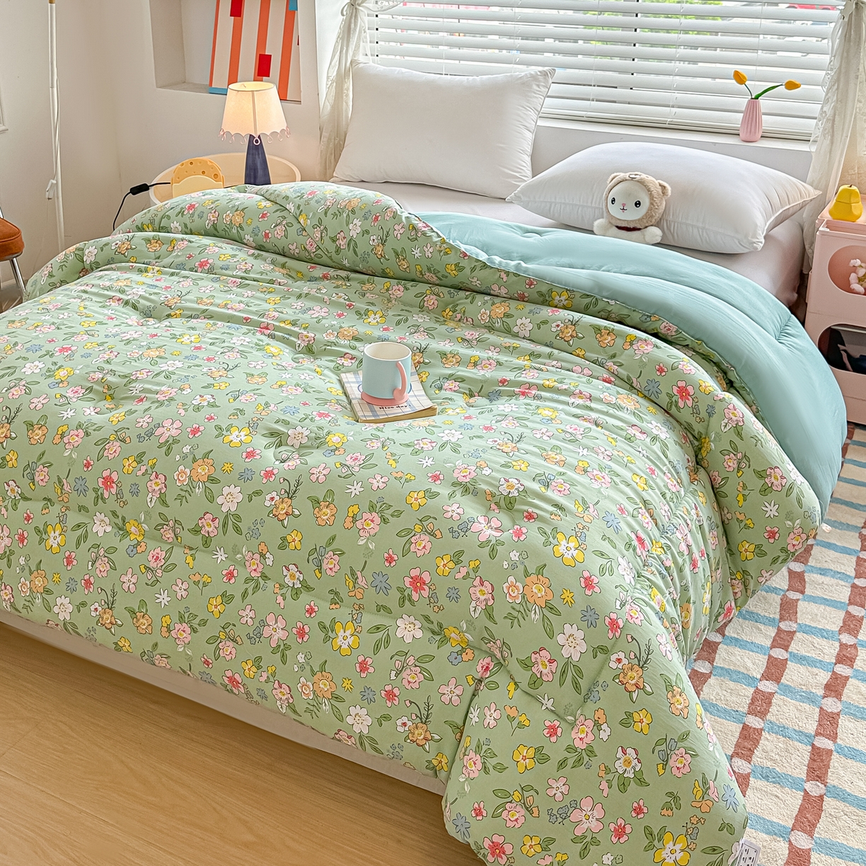 91家纺网 家纺一手货源 找家纺 好欣怡家纺 2025新款A类水洗棉冬被大豆纤维学生四季被子被芯跨境直播（提供买家秀质检报告） 花丛间