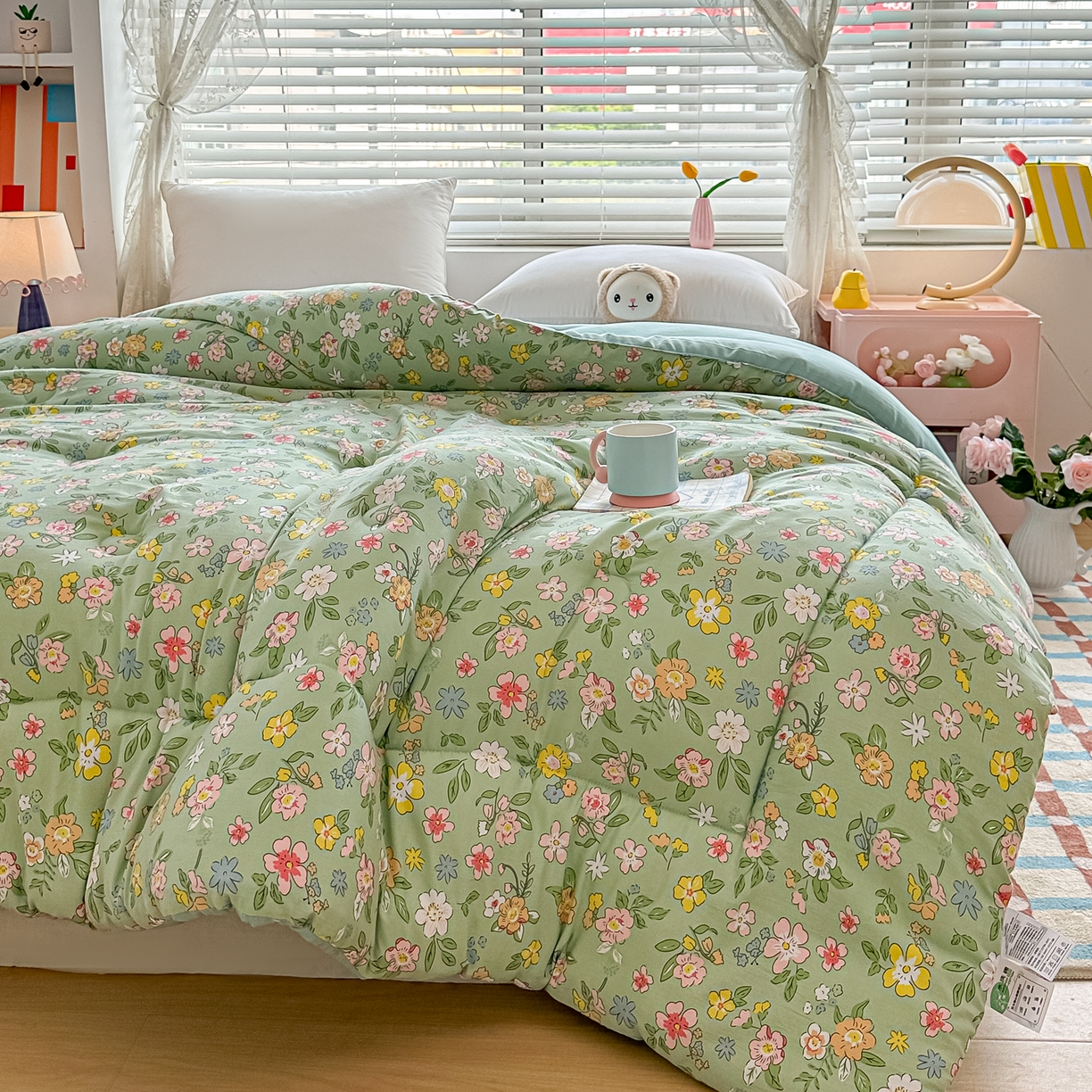 91家纺网 家纺一手货源 找家纺 好欣怡家纺 2025新款A类水洗棉冬被大豆纤维学生四季被子被芯跨境直播（提供买家秀质检报告） 花丛间