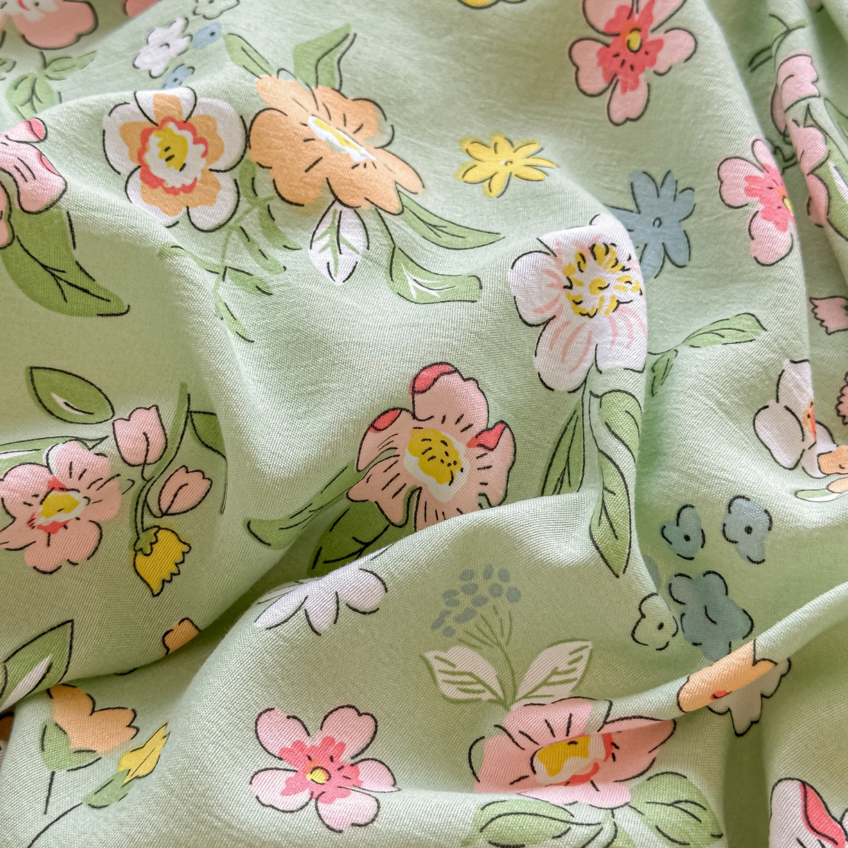 91家纺网 家纺一手货源 找家纺 好欣怡家纺 2025新款A类水洗棉冬被大豆纤维学生四季被子被芯跨境直播（提供买家秀质检报告） 花丛间