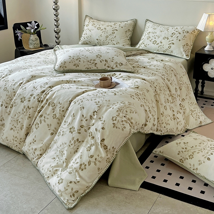 91家纺网 家纺一手货源 找家纺 品乐家纺 2025秋冬新款糯米绒缇肤绒印花贝壳边四件套 南笙-绿