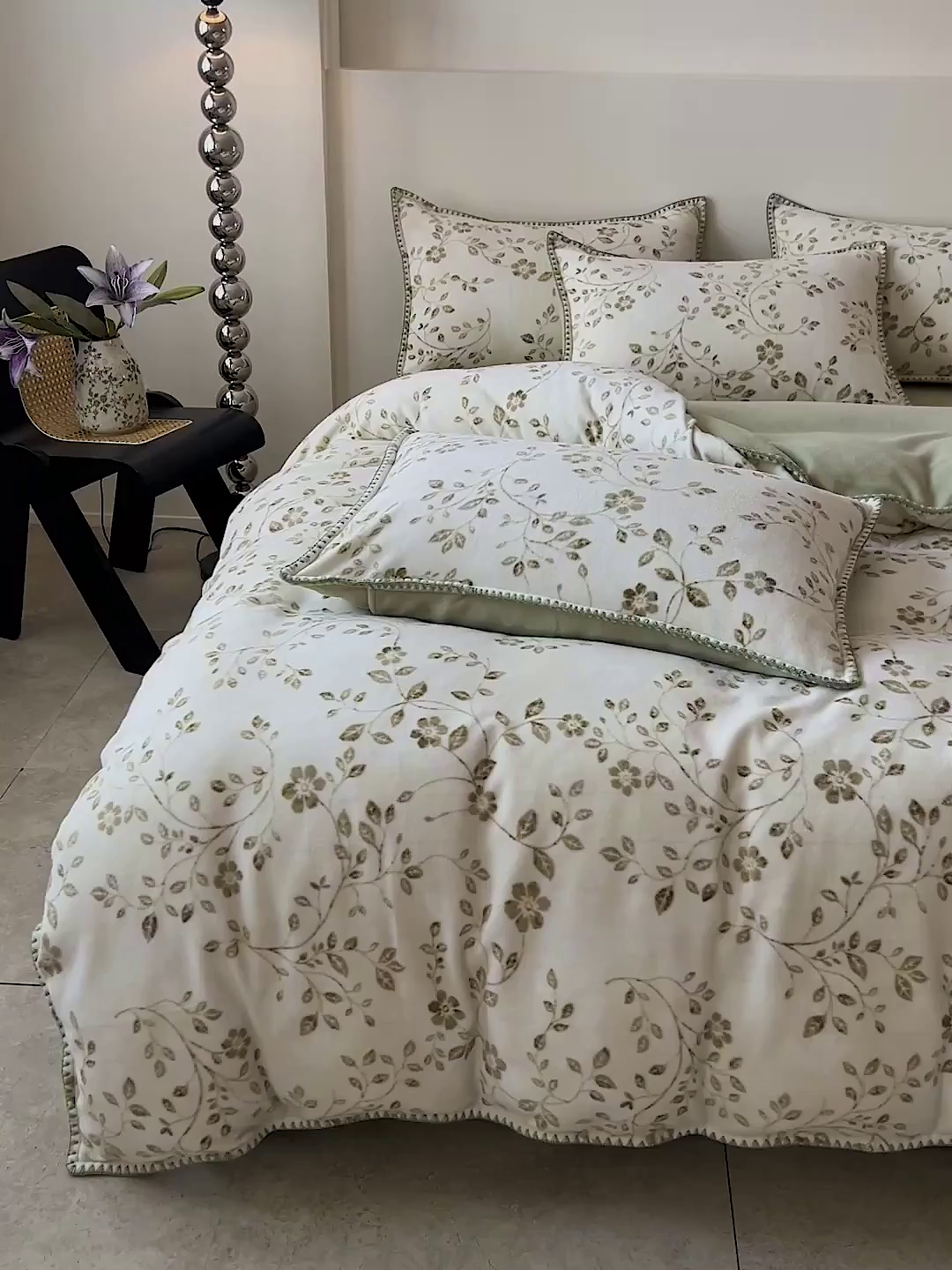 91家纺网 家纺一手货源 找家纺 品乐家纺 2025秋冬新款糯米绒缇肤绒印花贝壳边四件套 南笙-绿