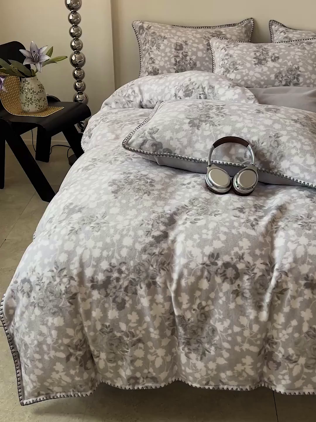 91家纺网 家纺一手货源 找家纺 （总）品乐家纺 2025秋冬新款糯米绒缇肤绒印花贝壳边四件套