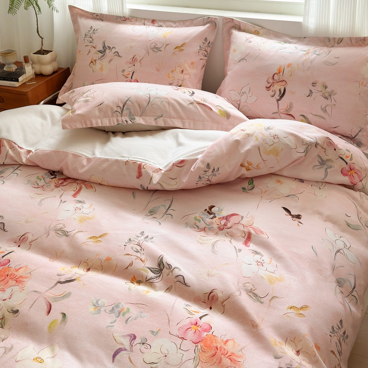 91家纺网 家纺一手货源 找家纺 典雅家纺 2025新款A类140克秋冬加厚磨毛数码印花四件套磨毛四件套 芳颜