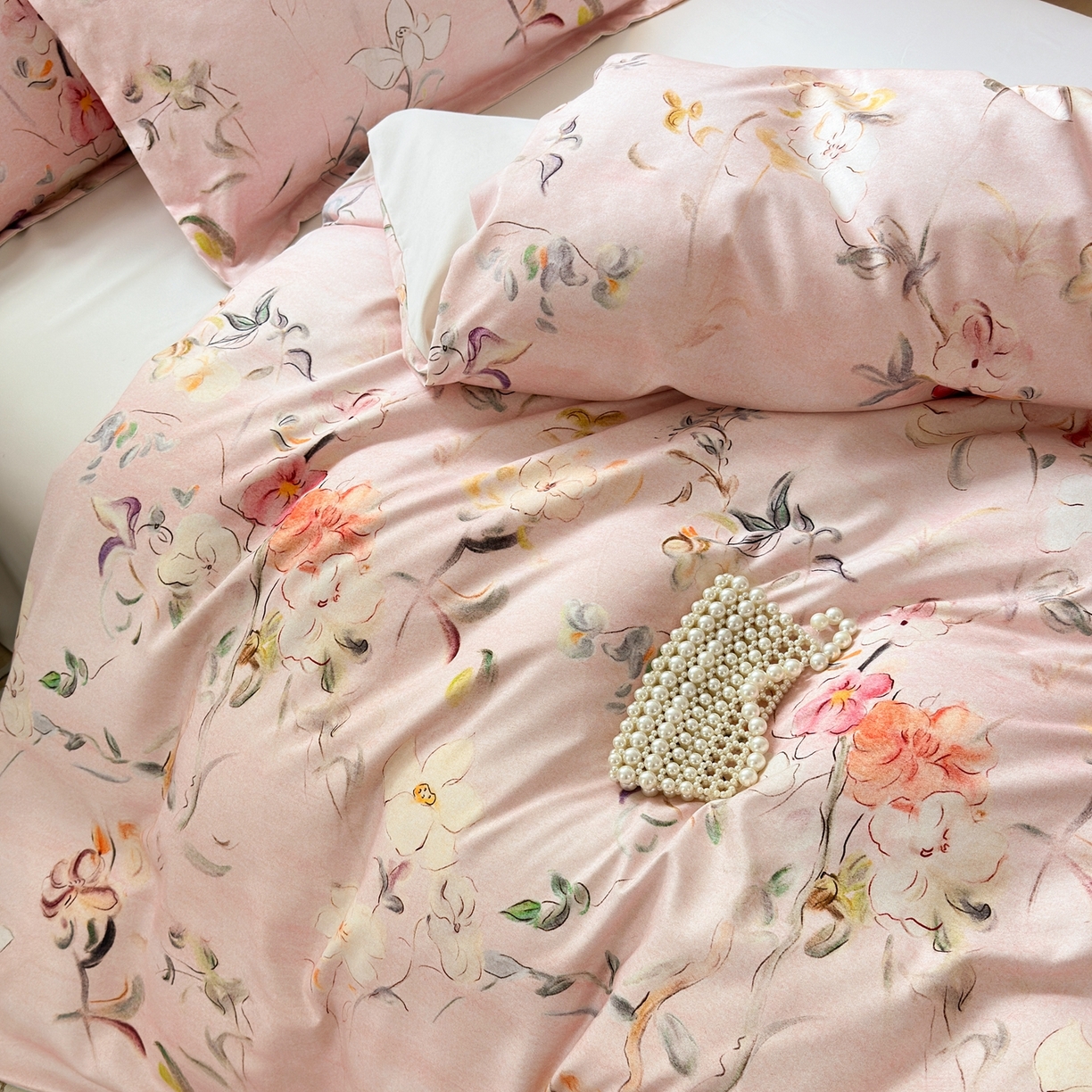 91家纺网 家纺一手货源 找家纺 典雅家纺 2025新款A类140克秋冬加厚磨毛数码印花四件套磨毛四件套 芳颜