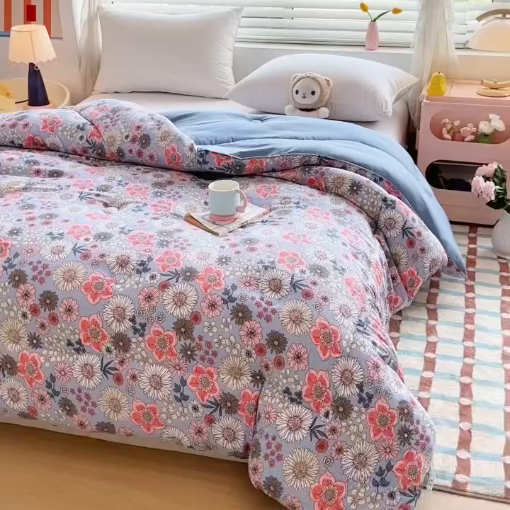 91家纺网 家纺一手货源 找家纺 好欣怡家纺 2025新款A类水洗棉冬被大豆纤维学生四季被子被芯跨境直播（提供买家秀质检报告） 花香四溢