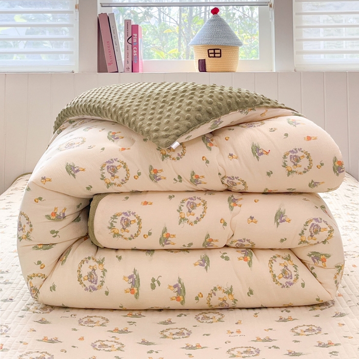 91家纺网 家纺一手货源 找家纺 铺尚美家纺 2025新款云感双层纱ins少女心可爱系加厚豆豆被床盖暖梦系列（小红书推荐） 田园兔