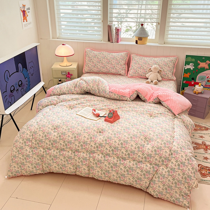 91家纺网 家纺一手货源 找家纺 铺尚美家纺 2025新款云感双层纱ins少女心可爱系加厚豆豆被床盖暖梦系列（小红书推荐） 童话集