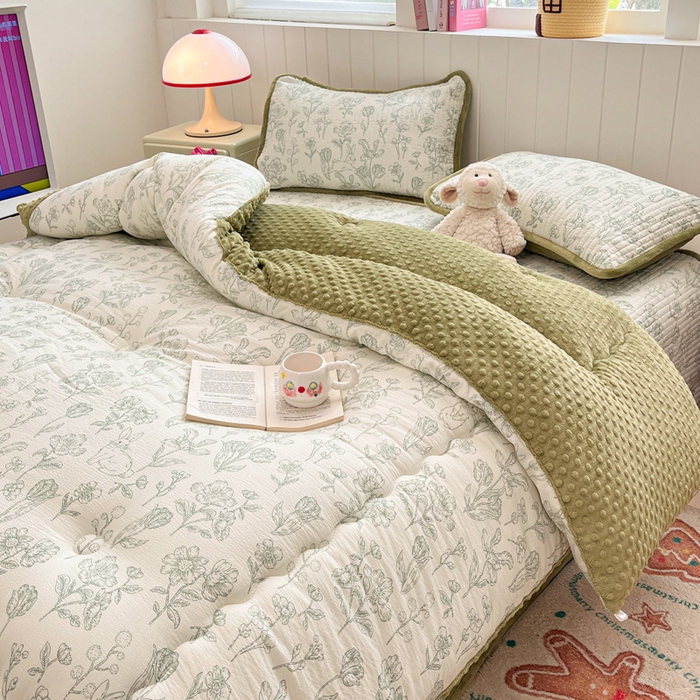 91家纺网 家纺一手货源 找家纺 铺尚美家纺 2025新款云感双层纱ins少女心可爱系加厚豆豆被床盖暖梦系列（小红书推荐） 线条兔