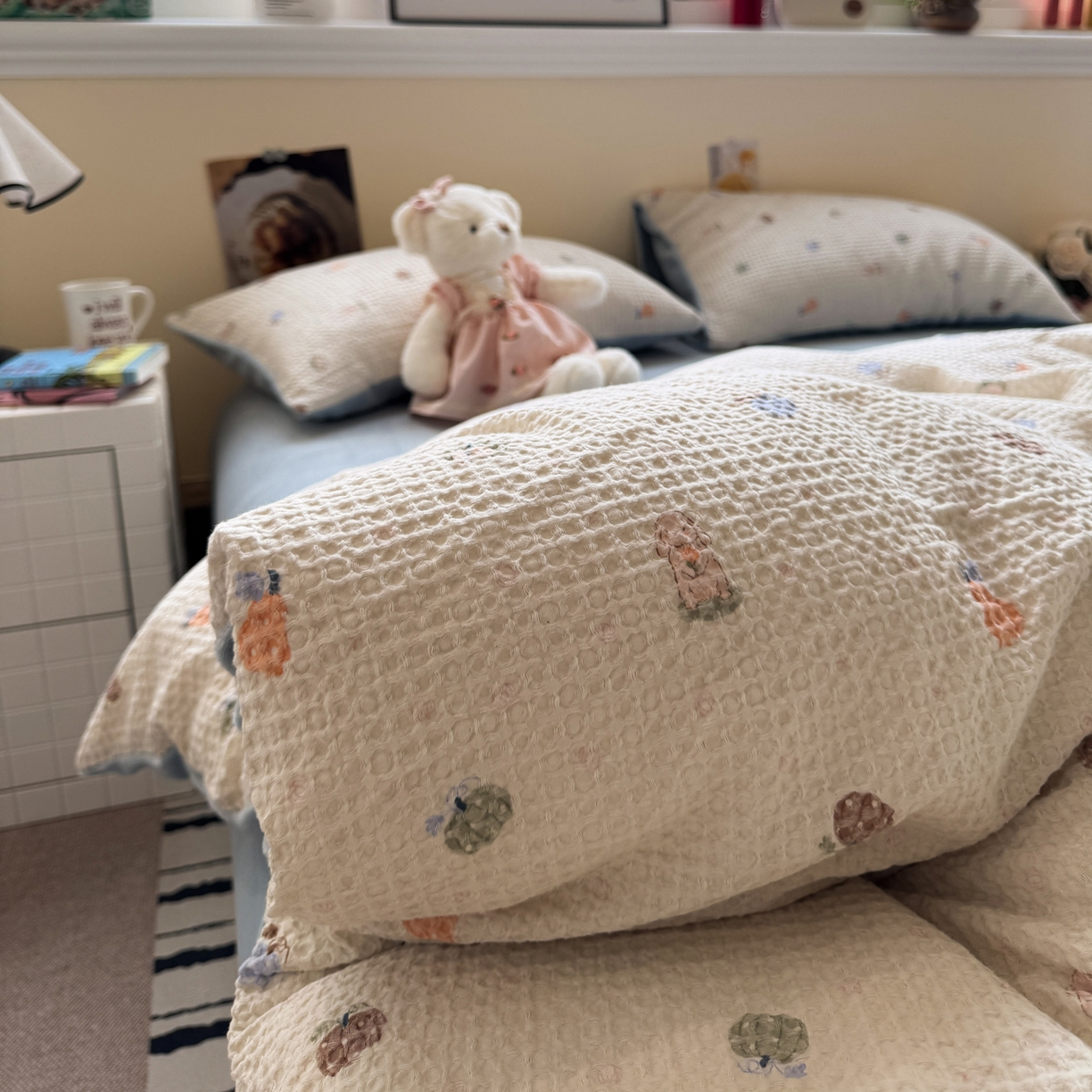 91家纺网 家纺一手货源 找家纺 雅居纺家纺 2025新款全棉华夫格+牛奶绒印花四件套 华夫格-牛奶绒 蓝色果园